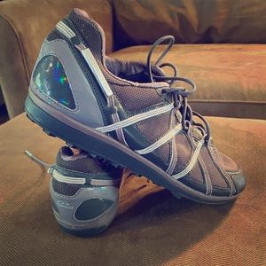 Worn once! McCartney golf shoes 9.5